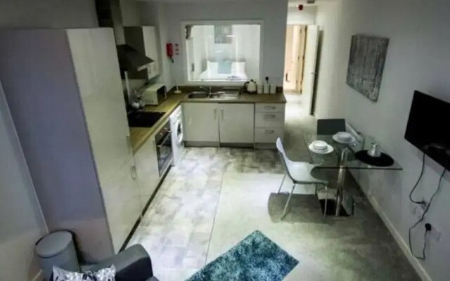 Stayzo Modern Studio Apartment 1 in Bradford City