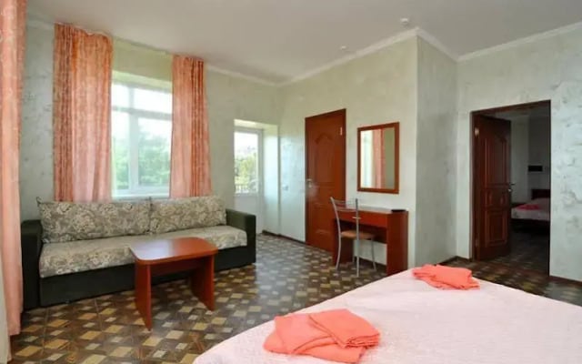 Guest House Korona