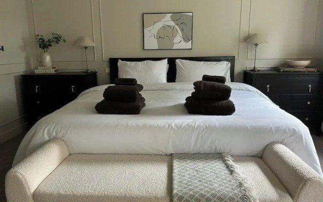 Cozy Manchester Hideaway With 2 Bedrooms