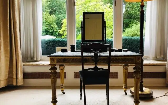 Guestready - Live Like a Lord in a Historic Chelsea Flat