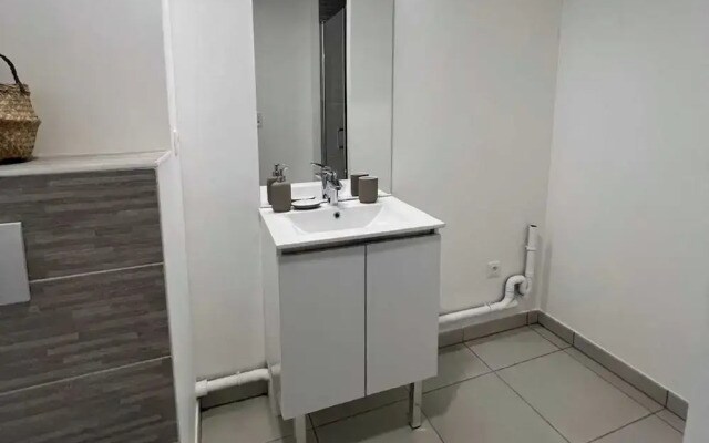 Elegant Appt - 1bdr/2p - Near Paris & La Defense