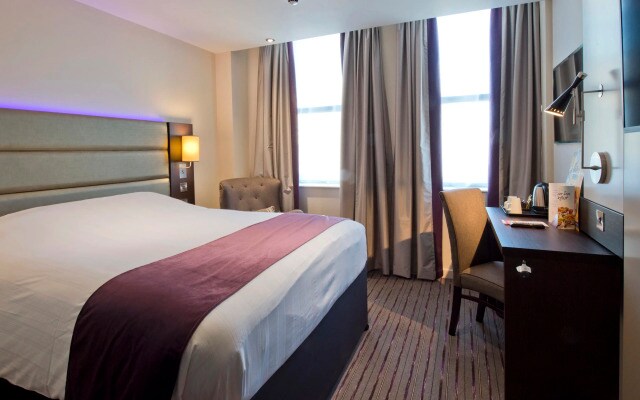 Premier Inn London Farringdon - Smithfield
