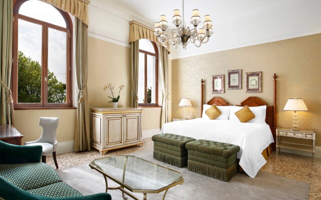 Отель San Clemente Palace Venice