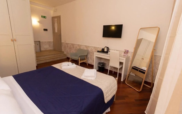 Aurelio Deluxe Rooms