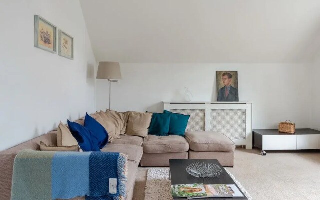 Bright 2Br Home In Wimbledon 4 Guests