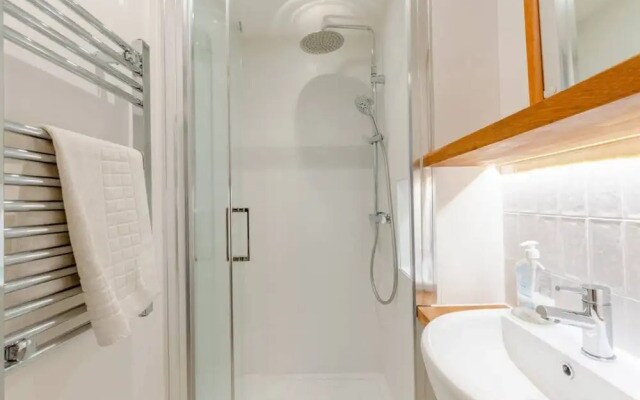 Cosy 1 Bedroom Apartment Near Wimbledon Station