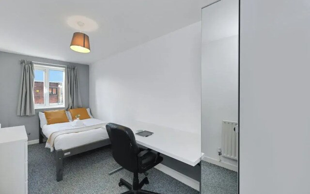 Montpellier Road 127