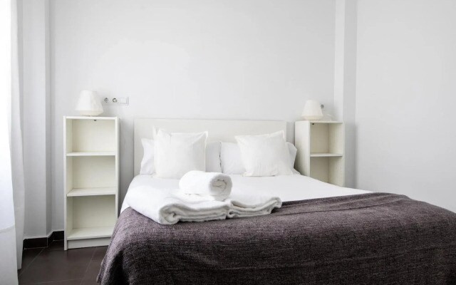 CERVANTES Apartment 7 2BR 1BT
