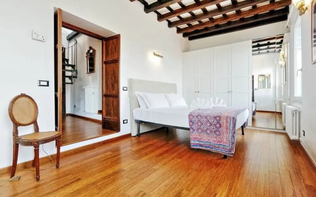 Garibaldi 2 - WR Apartments