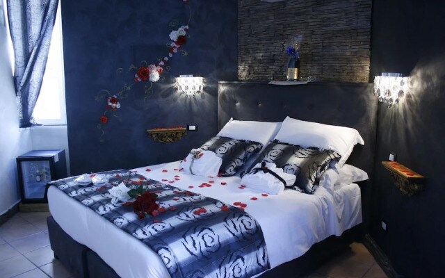 Crystal Rhome Guest House