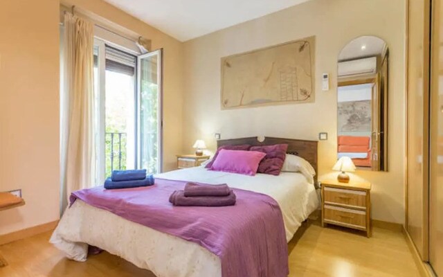 Downtown Apartment - Atocha-Station & Parking