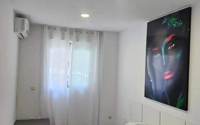 Cozy Apartment 2km from Plaza de Toros-Ventas