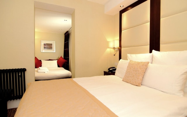 Grand Royale Hyde Park