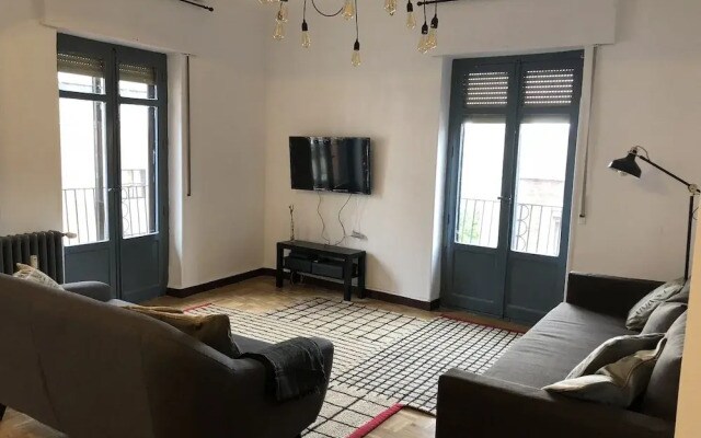 Apartamento Saavedra Fajardo - Madrid Río