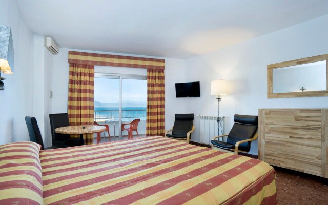 Hotel Apartamentos Bajondillo
