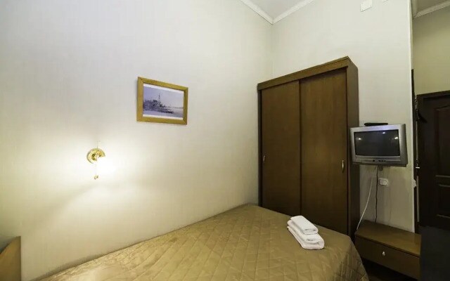 Amulet Hotel