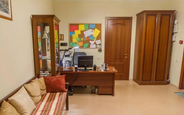Tihaya Gavan' Hostel