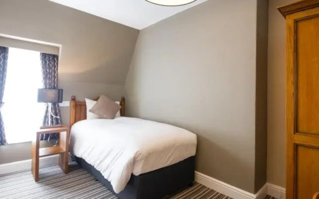 Innkeeper's Lodge Stockport, Heaton Chapel