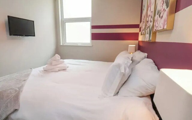 Apt 4 @ Hunter's Quay