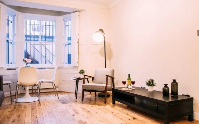 Cosy Finborough Road Gem - DNS