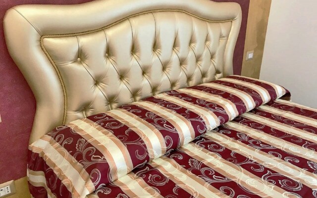 Secret Rhome