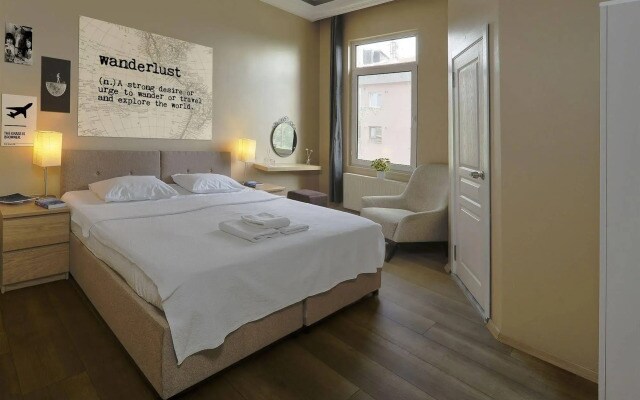 Hush Hostel Lounge