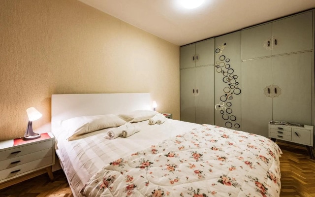 Cozy Apartment in Kaunas with Free Parking