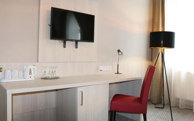 1. Republic Hotel