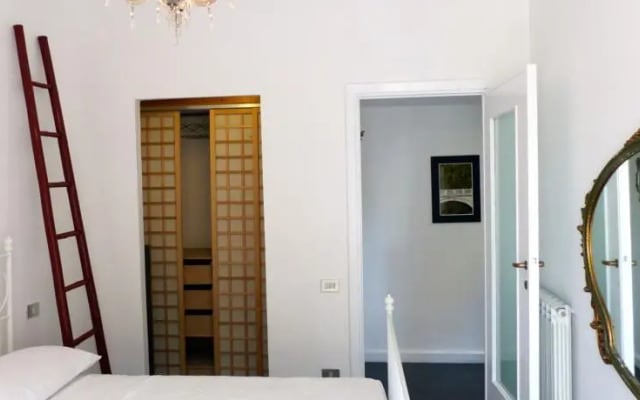 Riverside Suite