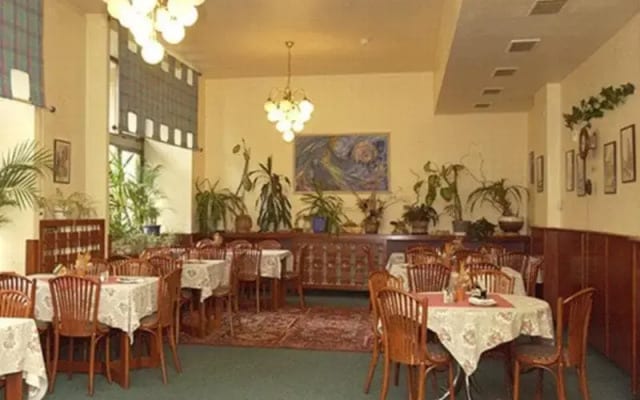 Splendid - Geschlossen