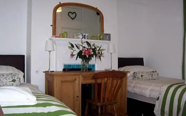 Browns Rooms