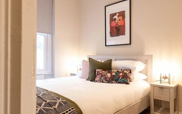 Two Bed City View near Kings Cross Stn
