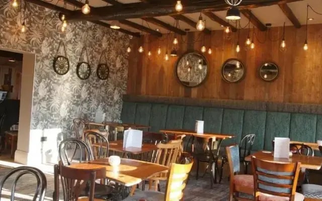 The Station Restaurant  Bar