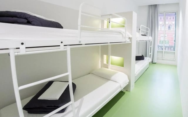 Sant Jordi Hostels Rock Palace