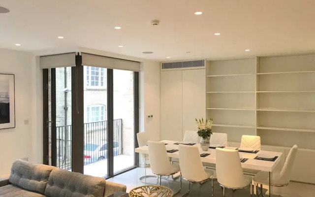 London Luxury Villas