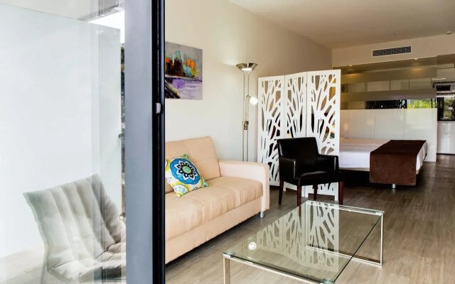 BLUESEA Dimona Suites