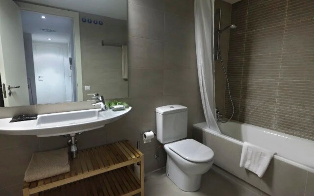 Apartamentos Med Ramblas