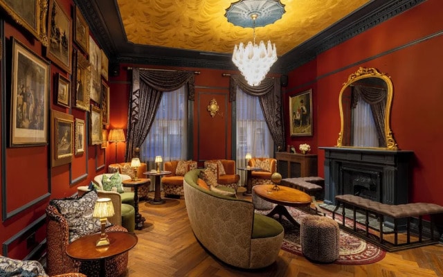 Bertrand's Townhouse