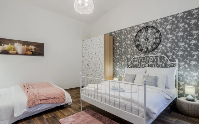 Prague Kampa APTs by Michal&Friends