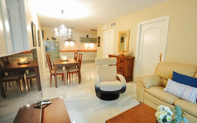 Sitito Plaza Flores Apartment