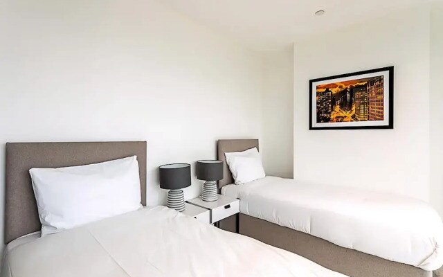 Icon Tower Flat III