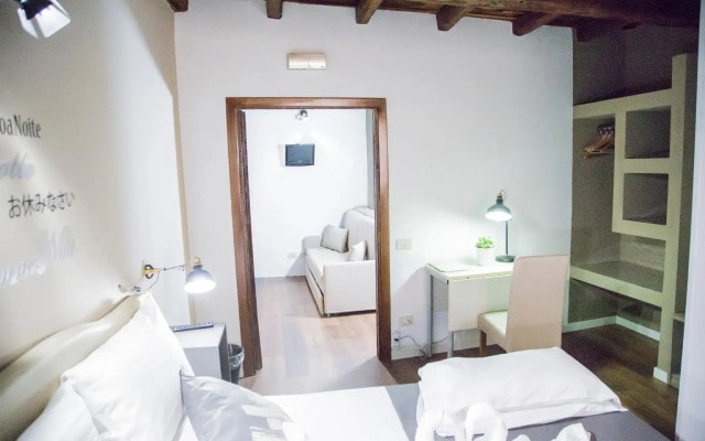Do-Do Navona Suites