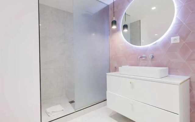 Residence Paris Pelee