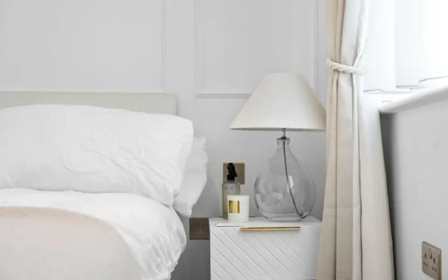 London Road Apartment in Isleworth