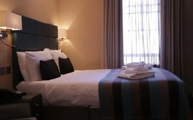 Astors Hotel