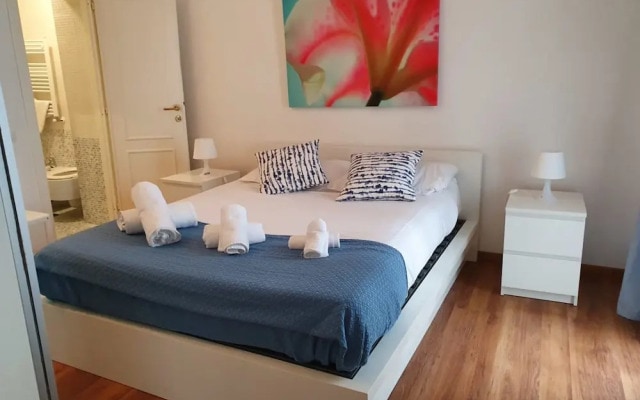 Flatinrome Navona