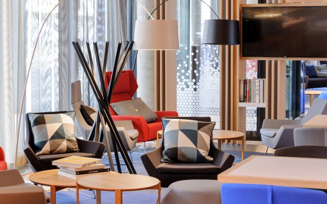 Holiday Inn Express Berlin - Alexanderplatz by IHG