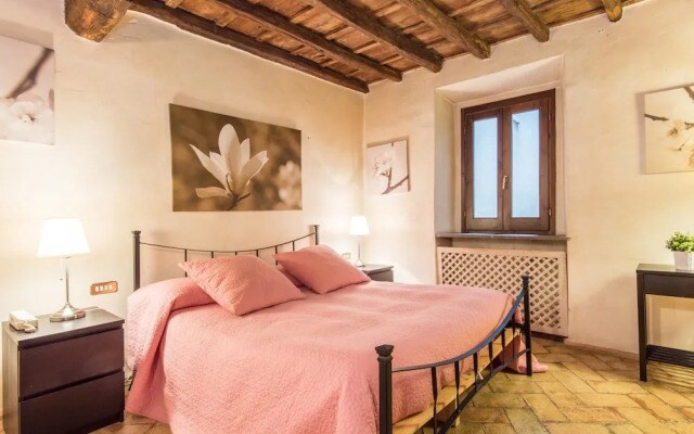 RSH Elegant Large Apartment Piazza Navona