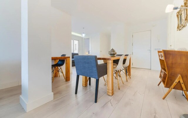Reding 33 With Terrace