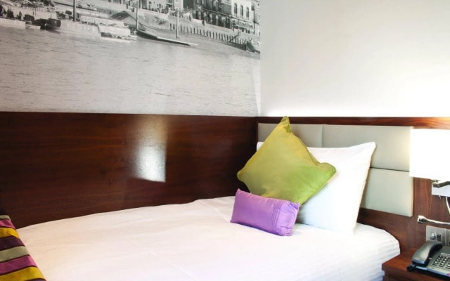 Seraphine Hammersmith Hotel
